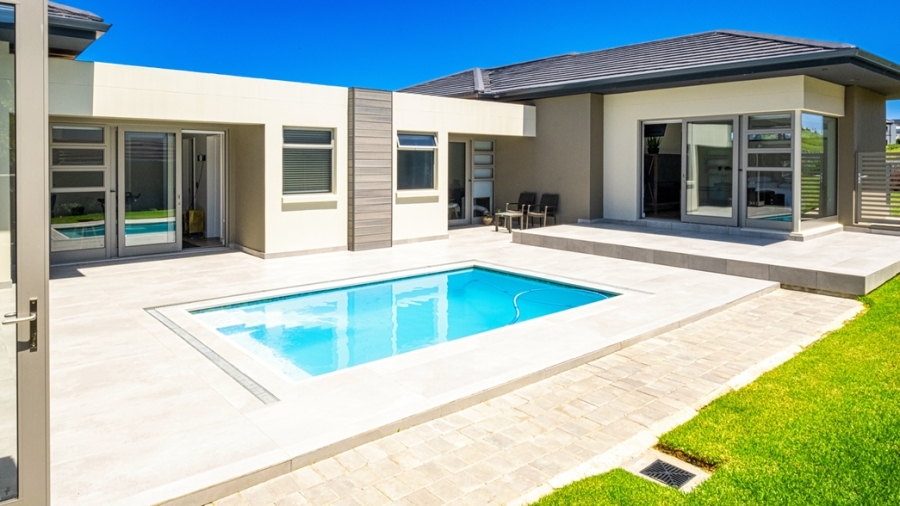 4 Bedroom Property for Sale in Oubaai Western Cape